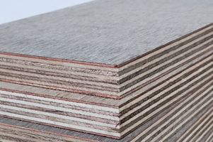 Hardwood plywood panels in various thicknesses