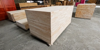 Solid rubberwood panel for tabletops and shelving